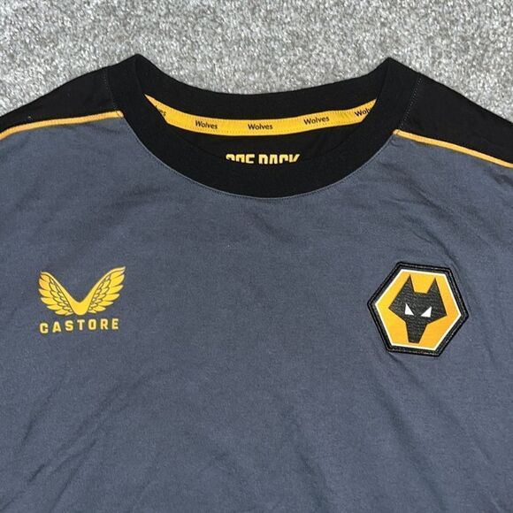 Castore Gray and Gold Men's Jersey - Picture 3 of 5